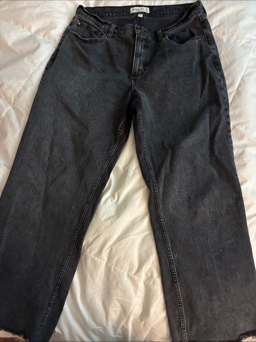 Abercrombie & Fitch Women's Black Boyfriend Jeans